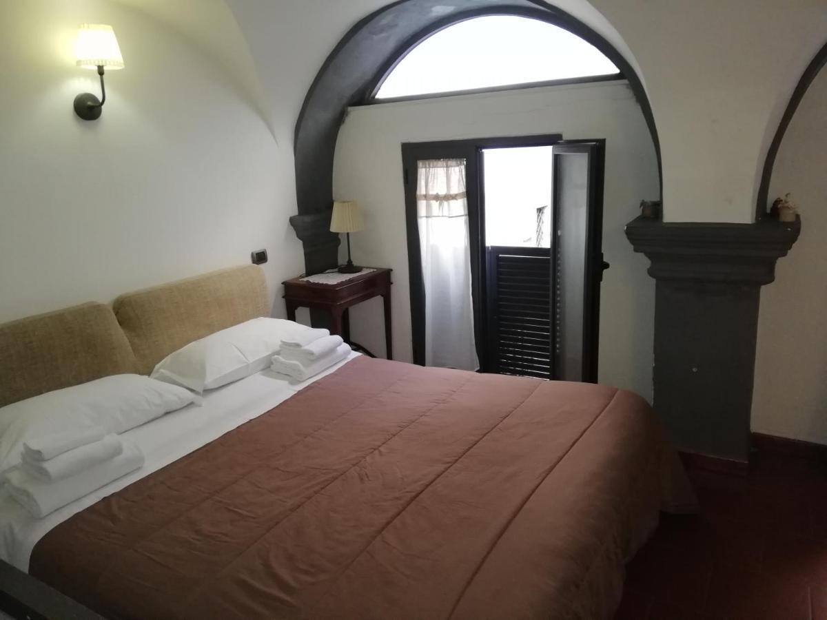 Napule Apartment Napoli Eksteriør bilde